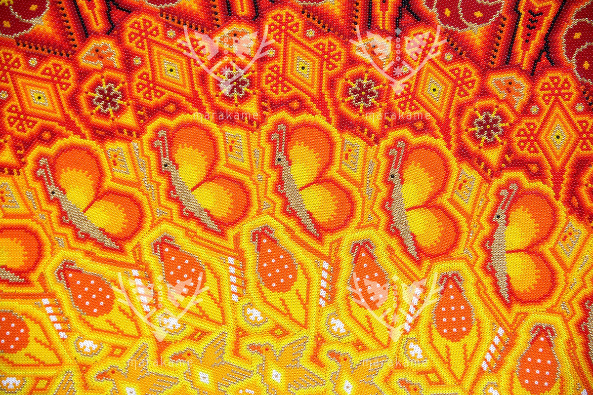 Nierika de micro chaquira Círculo Huichol - Remolino Tatewari - 90 cm.