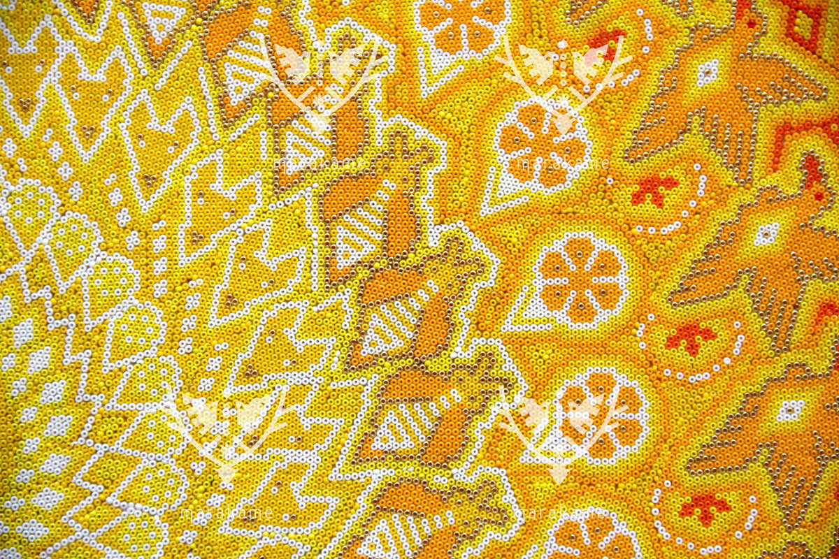 Nierika de micro chaquira Círculo Huichol - Remolino Tatewari - 90 cm.