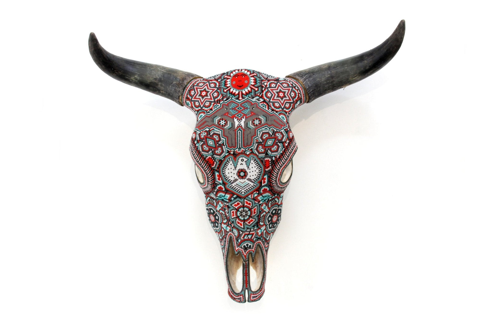 Cráneo de vaca Arte Huichol - Haramara Nusa - Arte Huichol - Marakame