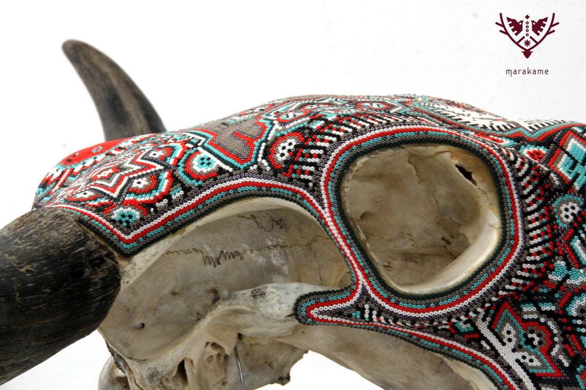 Cráneo de vaca Arte Huichol - Haramara Nusa - Arte Huichol - Marakame