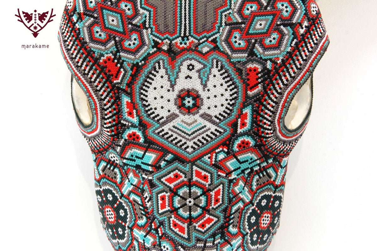 Cráneo de vaca Arte Huichol - Haramara Nusa - Arte Huichol - Marakame