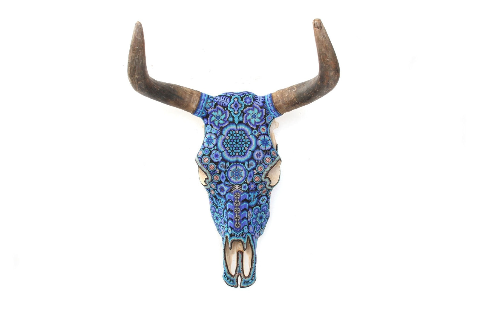 Cráneo de vaca Arte Huichol - Hayuawima - Arte Huichol - Marakame