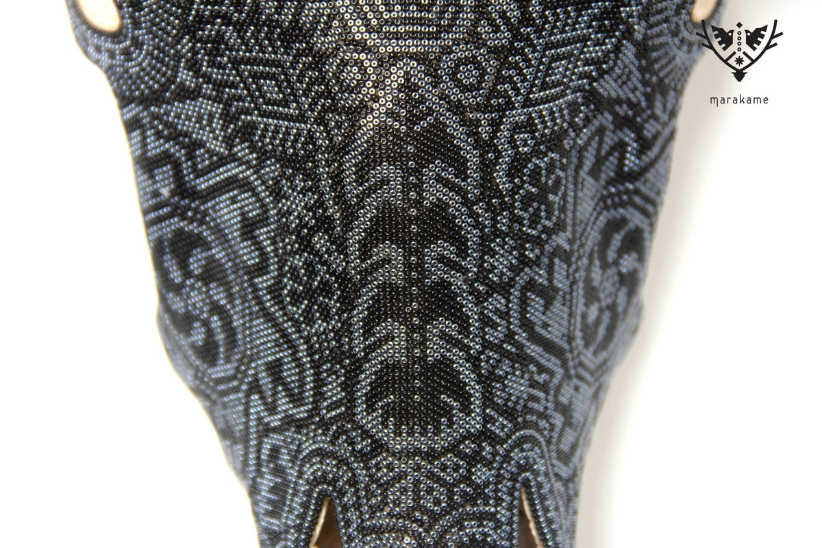 Cráneo de vaca Arte Huichol - Hikuri - Arte Huichol - Marakame