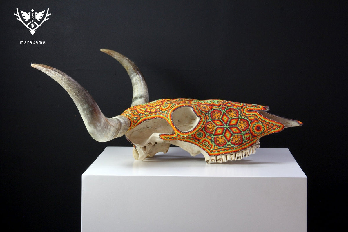 Cráneo de vaca Arte Huichol - Iku II - Arte Huichol - Marakame