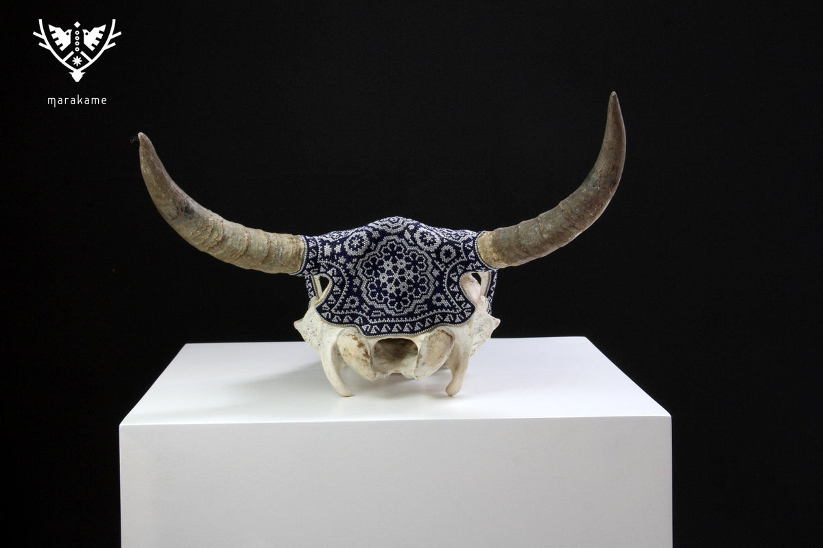 Cráneo de vaca Arte Huichol - Jícuri - Arte Huichol - Marakame