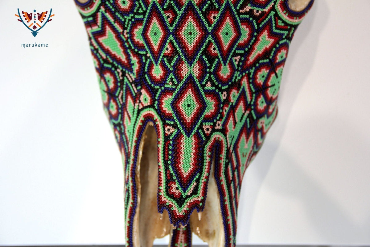 Cráneo de vaca Arte Huichol - Nierika miire - Arte Huichol - Marakame