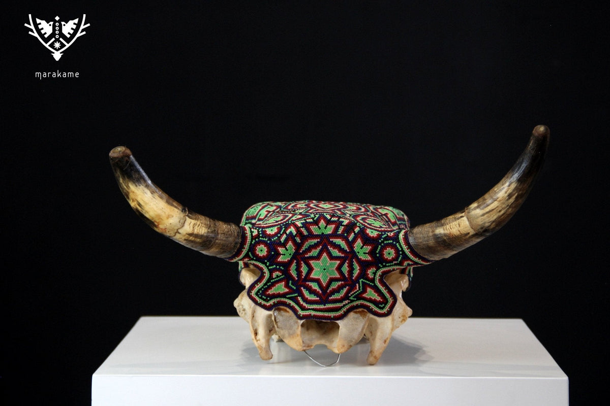 Cráneo de vaca Arte Huichol - Nierika miire - Arte Huichol - Marakame