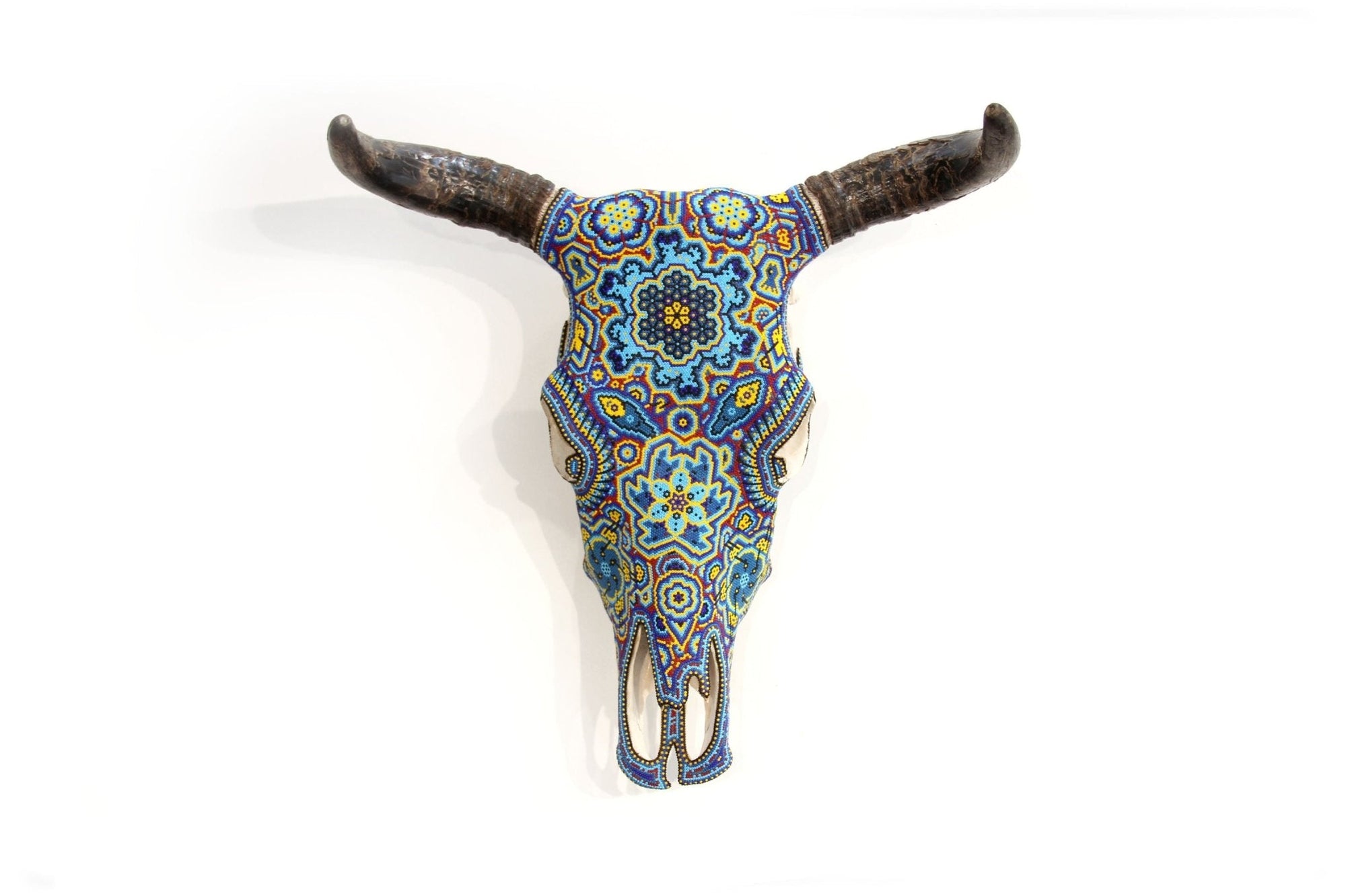 Cráneo de vaca Arte Huichol - Tamatsime - Arte Huichol - Marakame