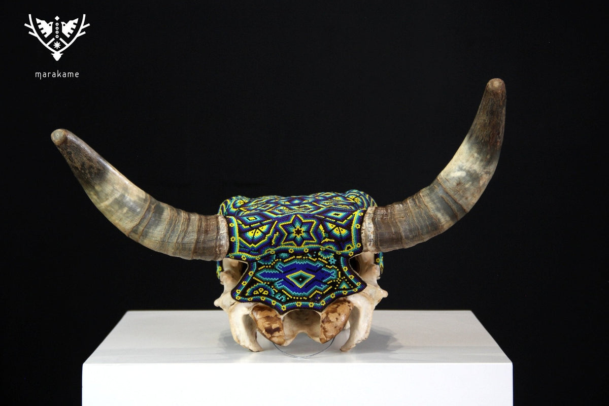 Cráneo de vaca Arte Huichol - Tatéi Hikuri - Arte Huichol - Marakame