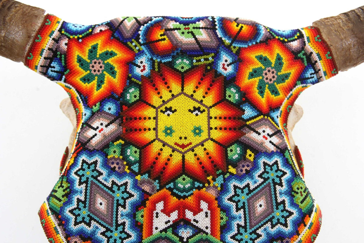 Cráneo de vaca Arte Huichol - Tau - Arte Huichol - Marakame
