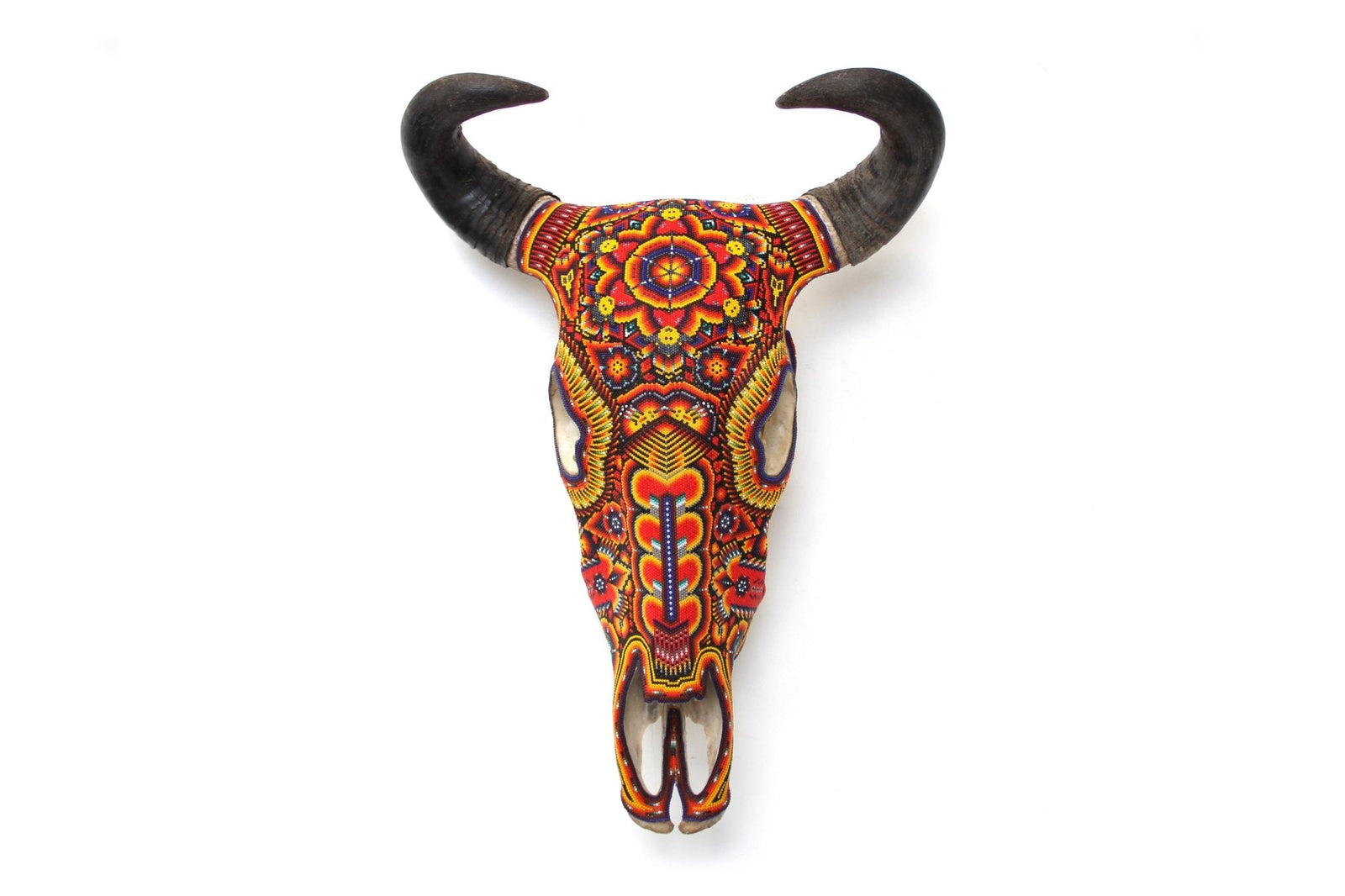 Cráneo de vaca Arte Huichol - Tuutú - Arte Huichol - Marakame