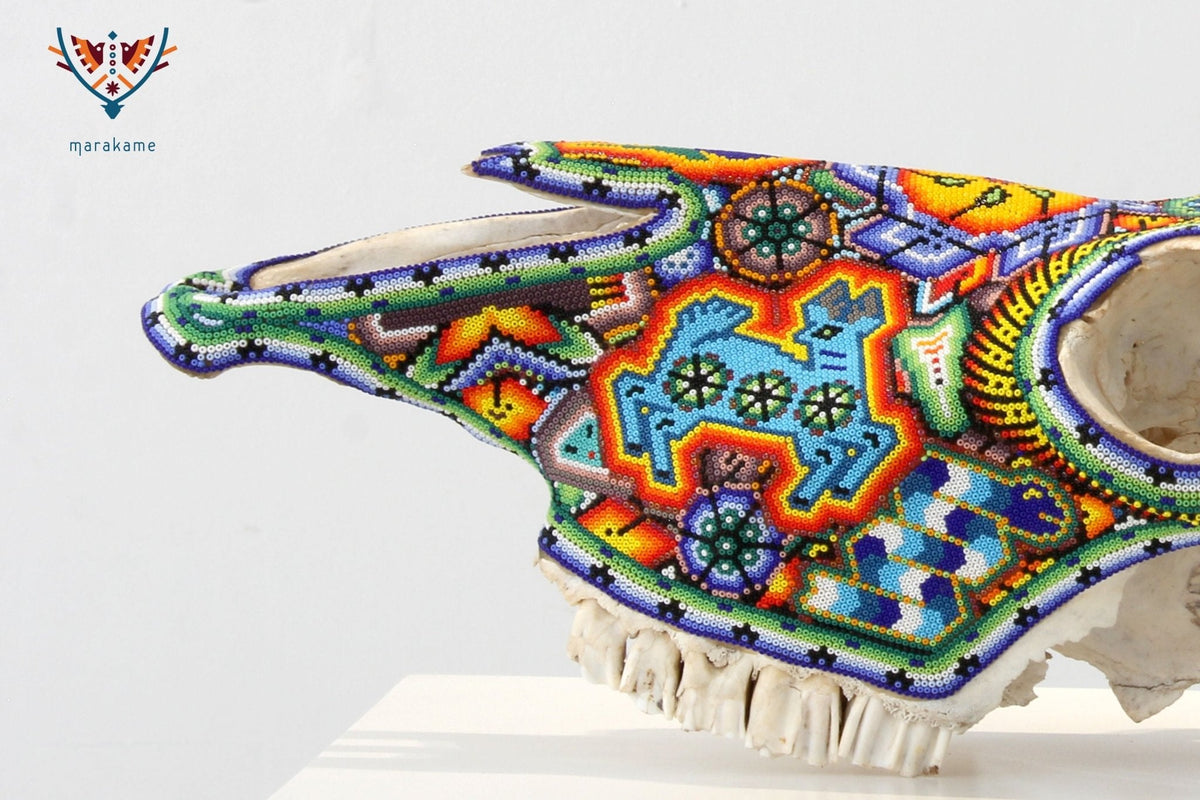 Cráneo de vaca Arte Huichol - Tuutú Iyari - Arte Huichol - Marakame