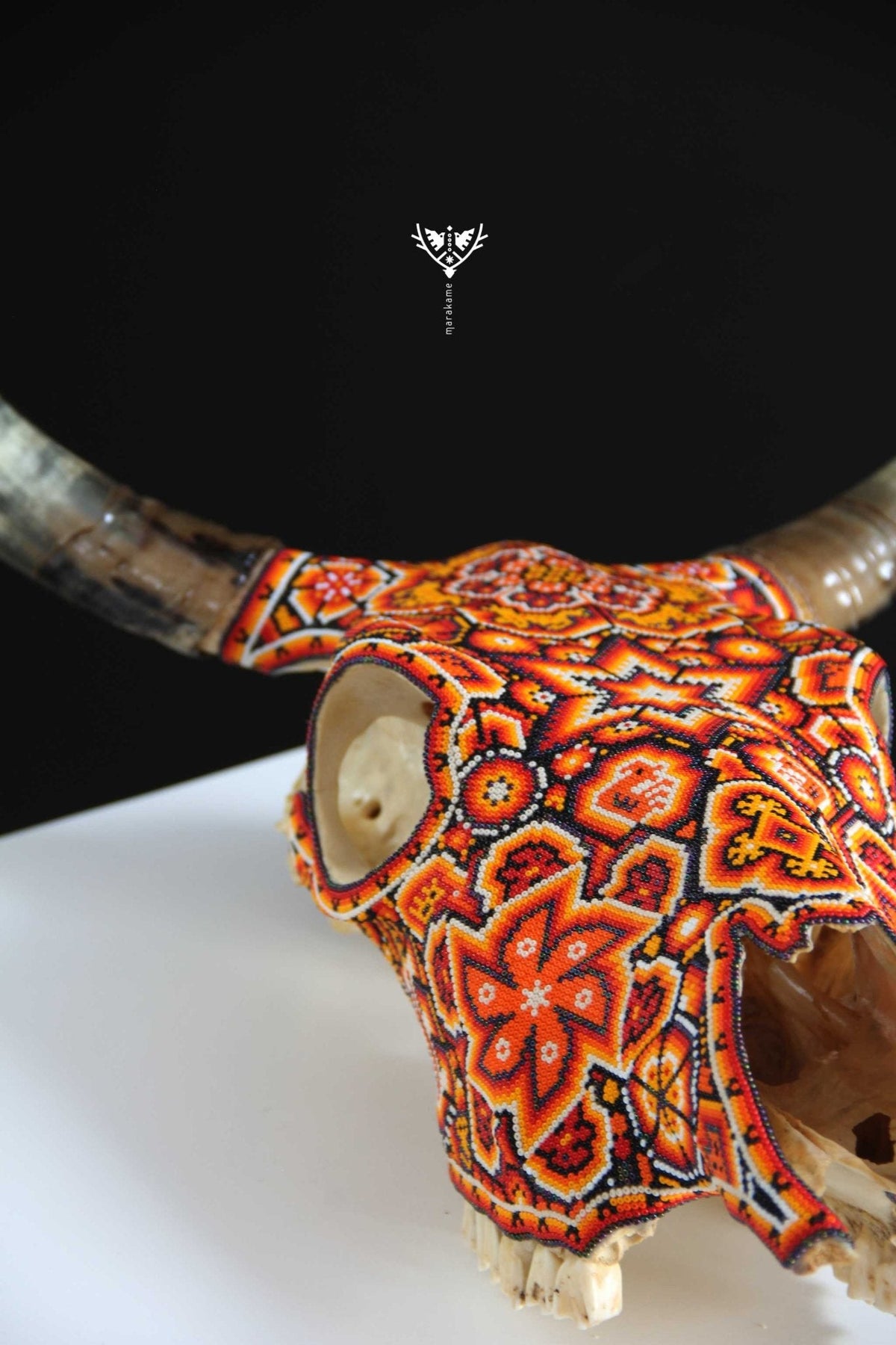 Cráneo de vaca Arte Huichol - Xurawe Tatewari - Arte Huichol - Marakame