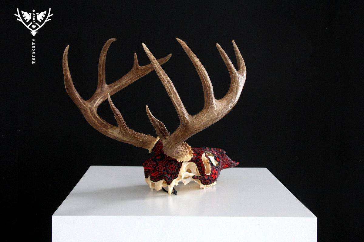 Cráneo de Venado Arte Huichol - Tura hirie - Arte Huichol - Marakame