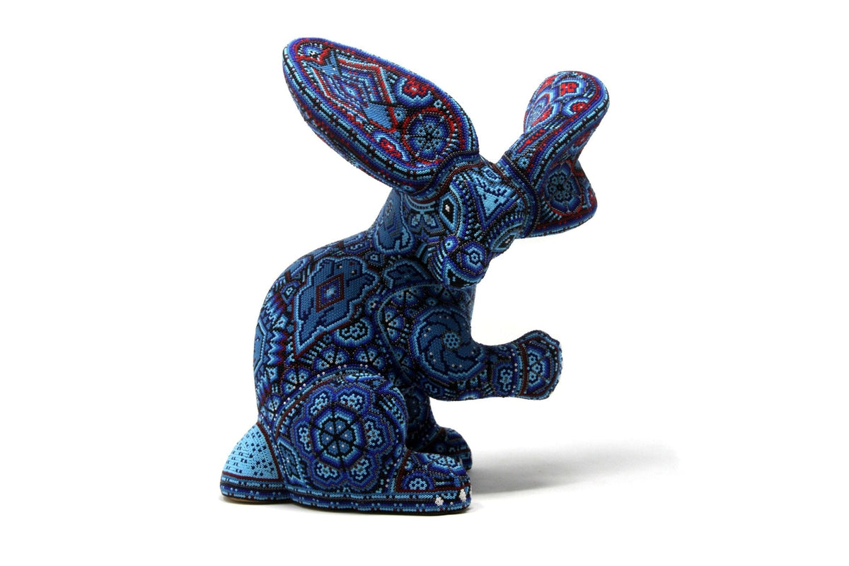 Escultura Arte Huichol Conejo - Tatsíu - Arte Huichol - Marakame