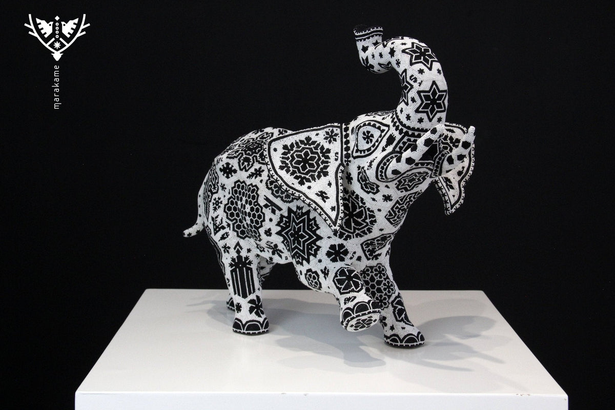 Escultura Arte Huichol - Elefante Xurawe - Arte Huichol - Marakame