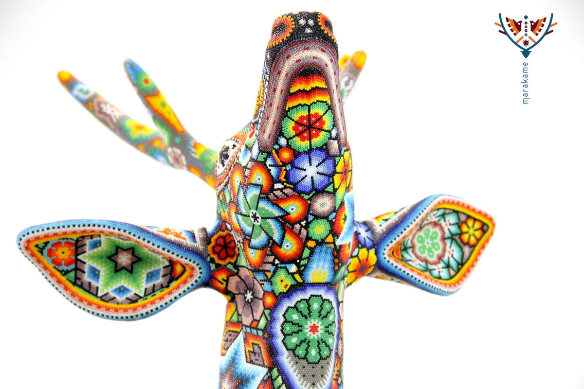 Escultura Arte Huichol - Venadito saltando - Maxa utsik+kame - Arte Huichol - Marakame