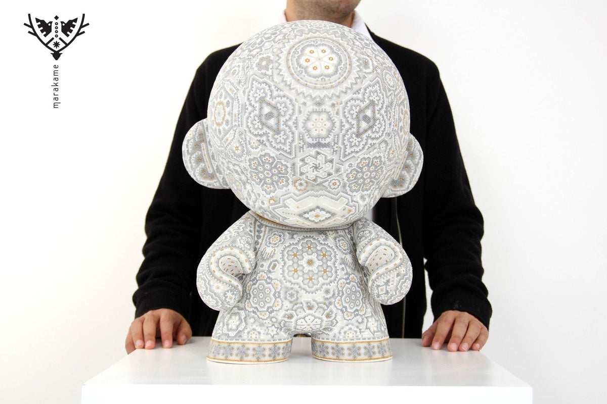 Munny Edición Especial 18&#39;&#39; - Ratinamieni - Arte Huichol - Marakame
