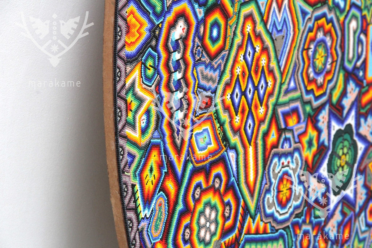 Nierika de Chaquira Circulo Huichol - Los tres Marakate - 120 cm. - Arte Huichol - Marakame