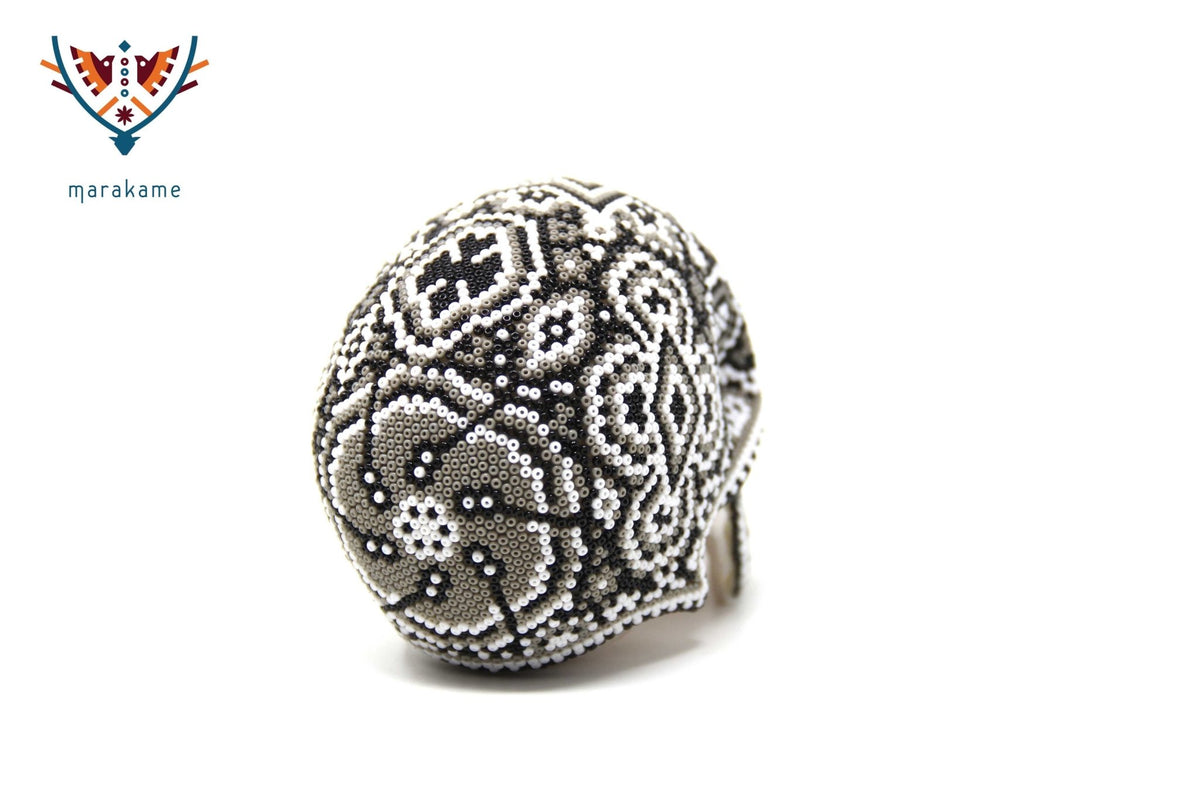 Calaverita Huichol Mini - &quot;Yumutame I&quot; - Arte Huichol - Marakame