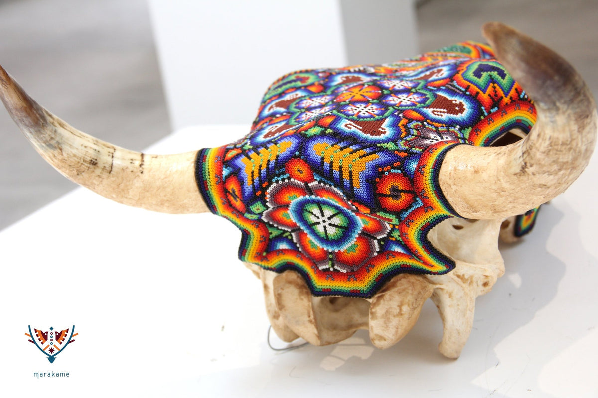 Cráneo de vaca Arte Huichol - Hikuri IV - Arte Huichol - Marakame