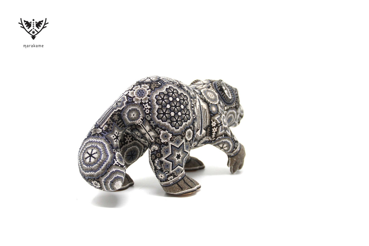 Escultura de copal osito - Hutze haramara - Arte Huichol - Marakame