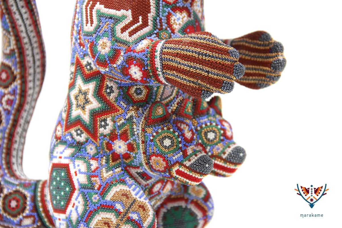 Escultura de copal - Tura hirie II - Arte Huichol - Marakame